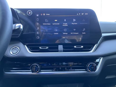 Used 2026 Chevrolet Equinox LT image 24