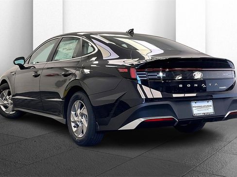 New 2026 Hyundai Sonata SE image 3