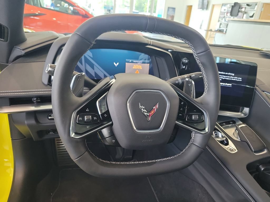 Used 2024 Chevrolet Corvette Stingray Preferred Conv w/ Z51 Performance Package RWD image 27