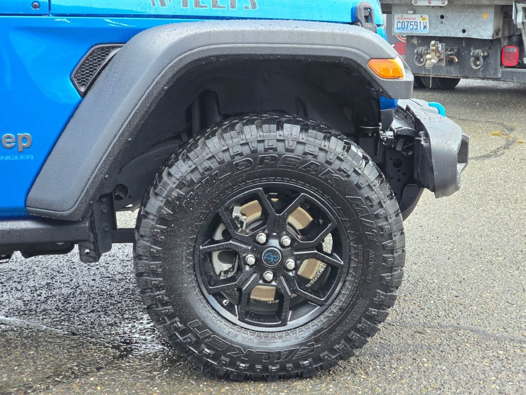 Used 2024 Jeep Wrangler Unlimited AWD/4WD image 10