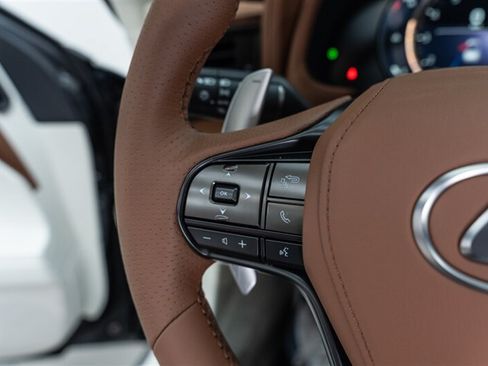 Used 2026 Lexus LC 500 Convertible w/ Inspiration Series RWD image 97