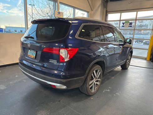 Used 2018 Honda Pilot Touring image 3