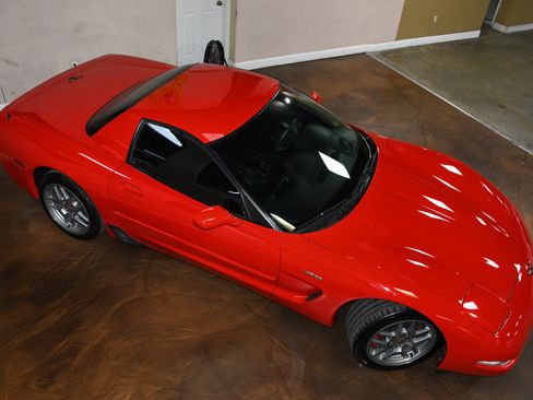 Used 2003 Chevrolet Corvette Z06 w/ Memory Package, 3 Drivers RWD image 73