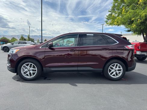 Used 2024 Ford Edge SEL AWD/4WD image 4