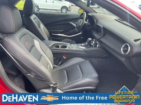 Used 2019 Chevrolet Camaro SS RWD image 28