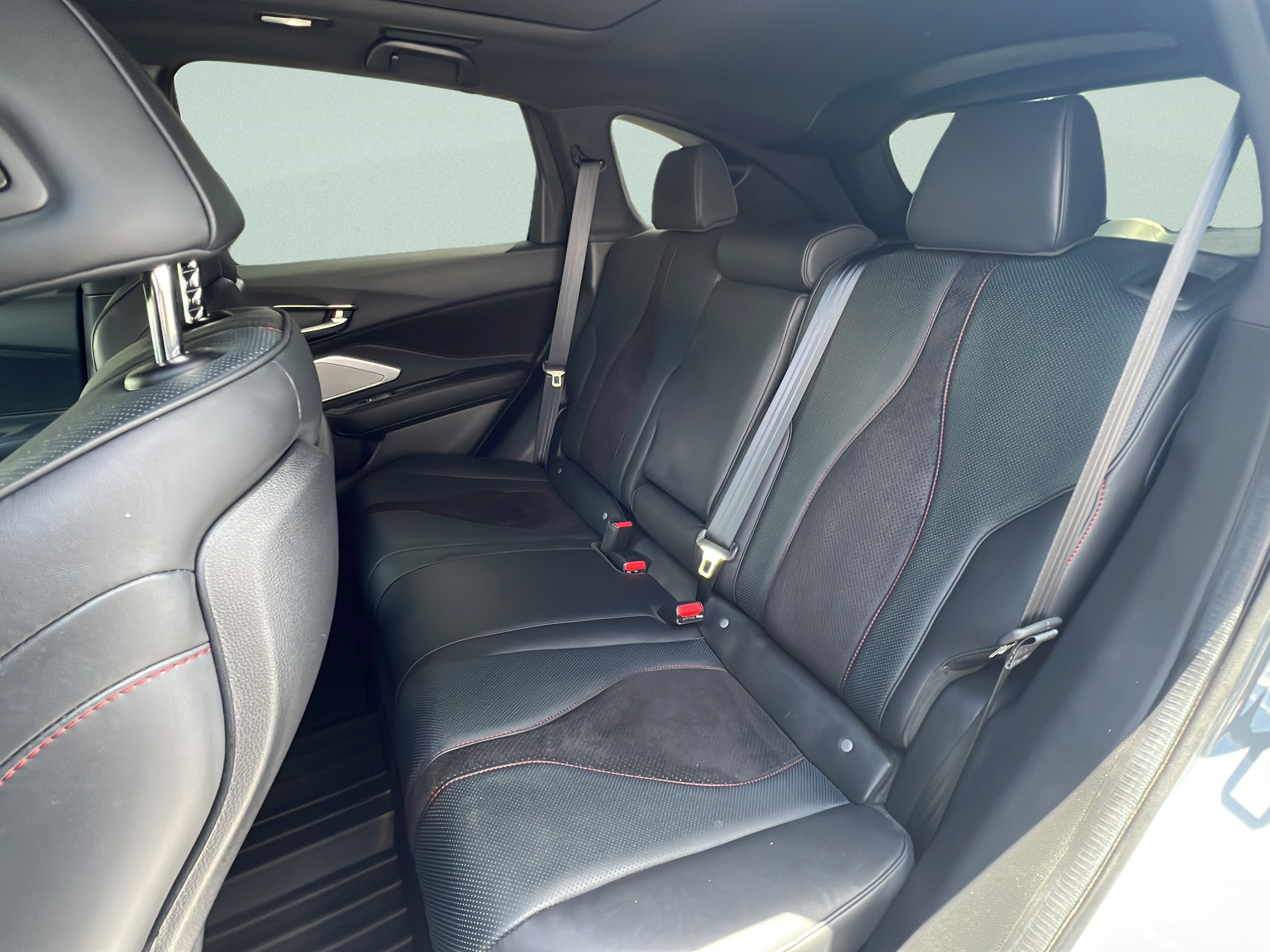 Certified 2025 Acura RDX w/ Advance Package AWD/4WD image 10