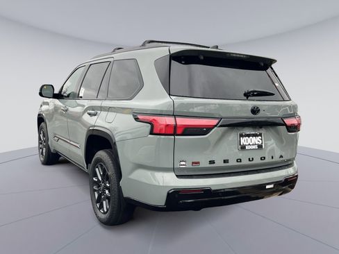 New 2026 Toyota Sequoia Platinum image 2