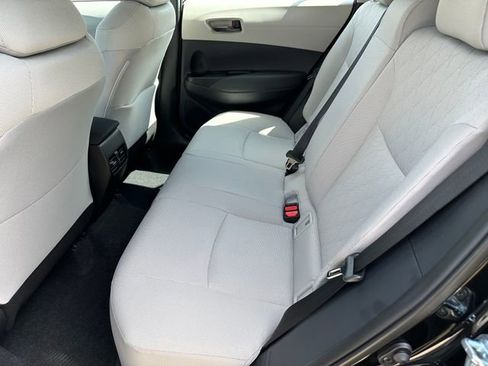 Used 2026 Toyota Corolla Cross L FWD image 29