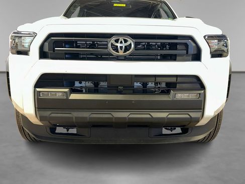 Used 2025 Toyota 4Runner SR5 image 12