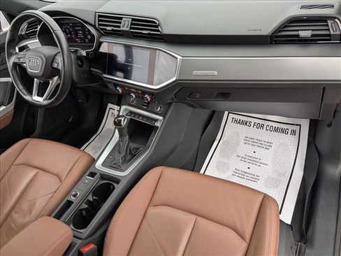 Used 2022 Audi Q3 2.0T Premium Plus image 20