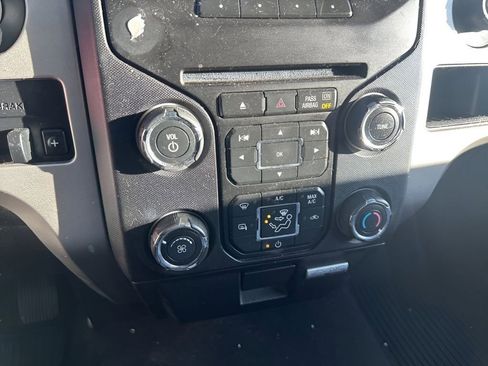 Used 2014 Ford F150 XLT w/ Equipment Group 301A Mid image 29