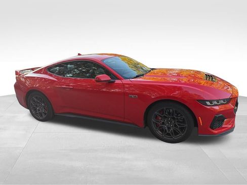 Used 2024 Ford Mustang GT Premium w/ GT Performance Package image 12