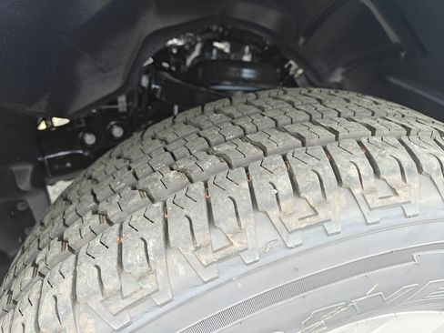 Used 2025 RAM 1500 Big Horn AWD/4WD image 11