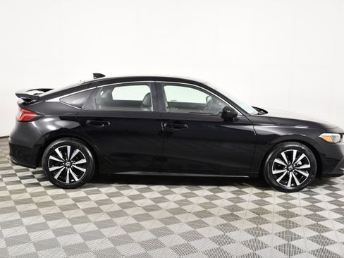 Certified 2024 Honda Civic EX-L image 5