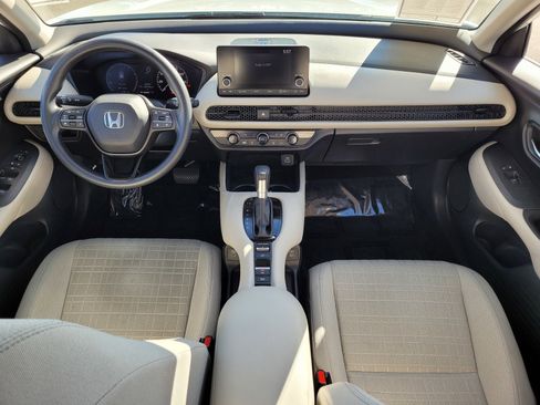 Certified 2024 Honda HR-V LX image 13