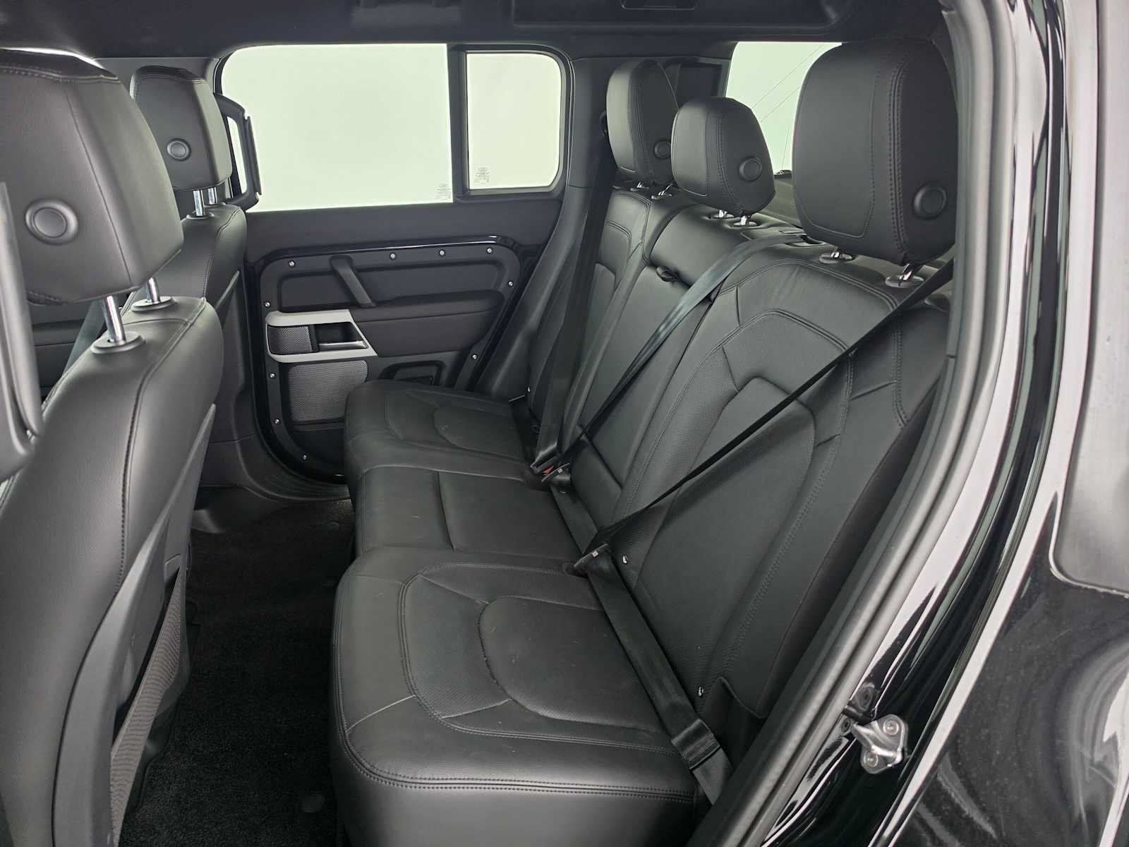 Used 2024 Land Rover Defender 110 S AWD/4WD image 16