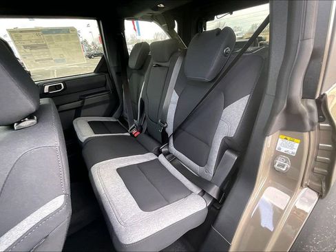 New 2026 Ford Bronco Big Bend image 10