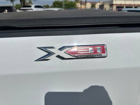 Used 2019 GMC Sierra 1500 SLT AWD/4WD image 10