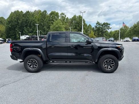 Used 2026 Chevrolet Colorado ZR2 AWD/4WD image 3