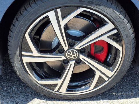 New 2025 Volkswagen GTI SE image 9