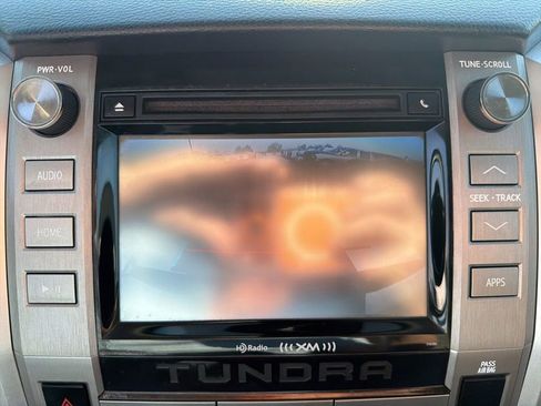 Used 2018 Toyota Tundra SR5 image 32
