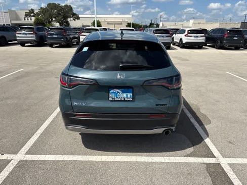 Used 2024 Honda HR-V Sport image 4