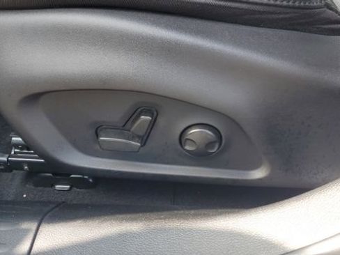 Used 2022 Jeep Compass Trailhawk w/ Trailhawk Elite Group image 24