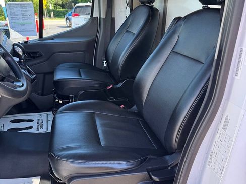 Used 2023 Ford Transit 350 DRW RWD image 13