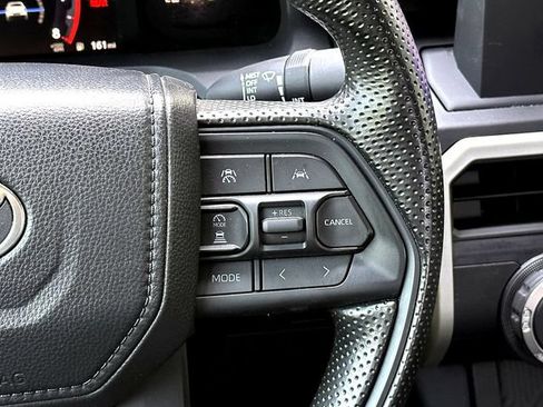 Certified 2024 Toyota Tacoma SR AWD/4WD image 23