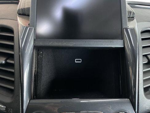 Used 2019 Chevrolet Impala LT image 32