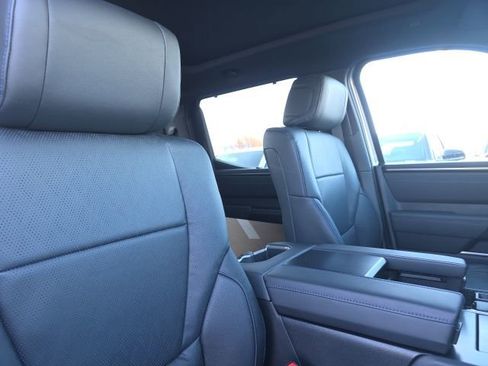 New 2026 Toyota Tundra Platinum image 10