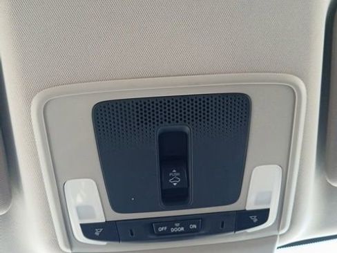 Used 2023 Honda Civic EX image 25