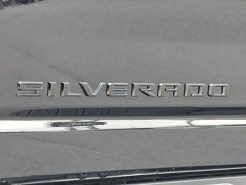 Certified 2024 Chevrolet Silverado 2500 High Country w/ Midnight Edition AWD/4WD image 28