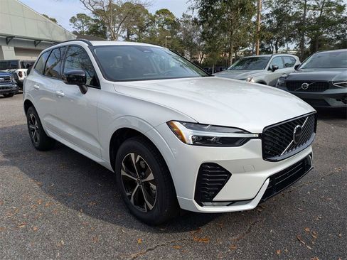 New 2026 Volvo XC60 B5 Core image 2