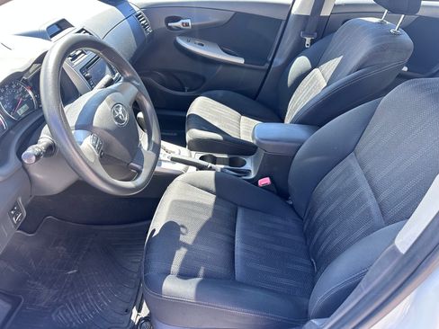 Used 2013 Toyota Corolla S FWD image 5