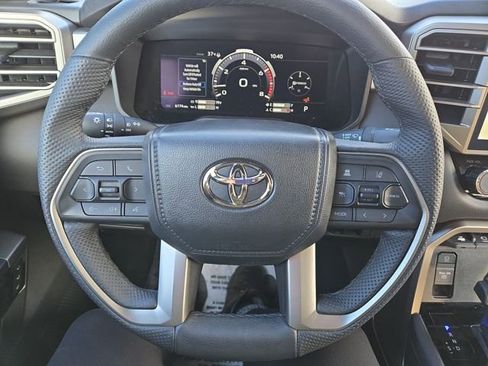 Used 2025 Toyota Tundra Limited image 18
