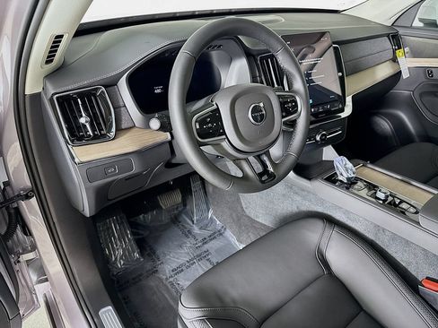 New 2026 Volvo XC90 B6 Plus w/ Protection Package AWD/4WD image 9