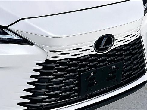 Used 2024 Lexus RX 350 Premium w/ Convenience Package image 28