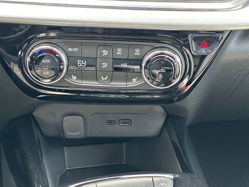 New 2026 Chevrolet Trax LT w/ Driver Confidence Package image 16