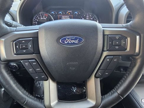 Used 2020 Ford Expedition XLT image 21