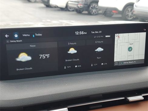 Used 2023 Genesis GV70 2.5T w/ Advanced Package image 19