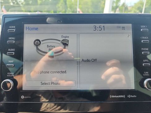 Used 2024 Toyota Camry XSE FWD image 17