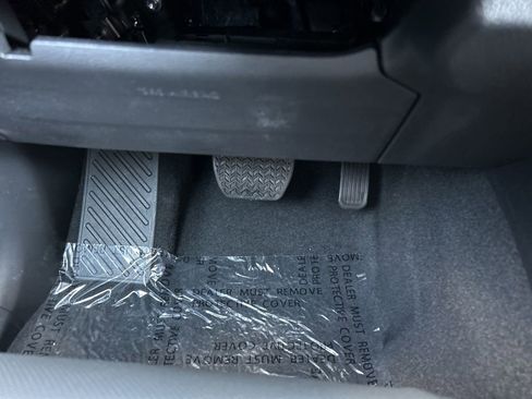 New 2026 Toyota Tundra Limited AWD/4WD image 21