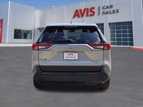 Used 2024 Toyota RAV4 LE image 7