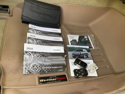 Used 2016 GMC Yukon XL Denali w/ Open Road Package image 47