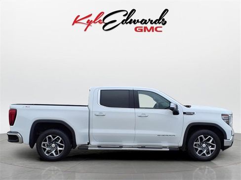 Used 2024 GMC Sierra 1500 SLT w/ SLT Premium Plus Package image 4