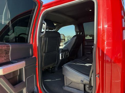 Used 2022 Ford F450 Lariat w/ Lariat Ultimate Package image 11