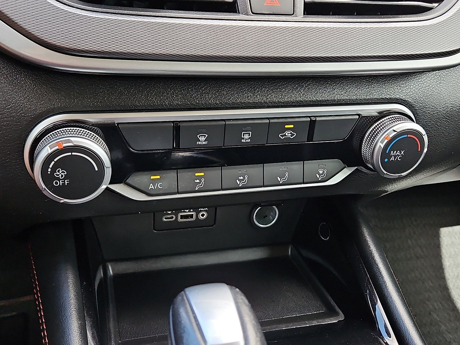 Used 2023 Nissan Altima 2.5 SR FWD image 14