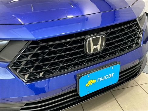 Used 2024 Honda Accord Sport image 31