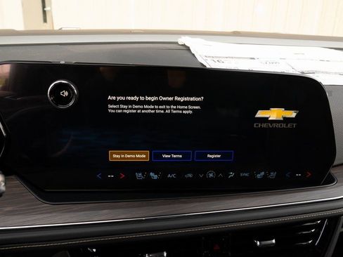 New 2025 Chevrolet Suburban Premier w/ LPO, Get Active Package image 28